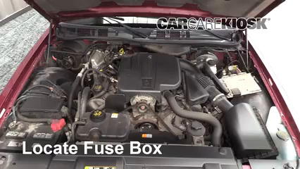 2011 Ford Crown Victoria LX 4.6L V8 FlexFuel Fuse (Engine) Check
